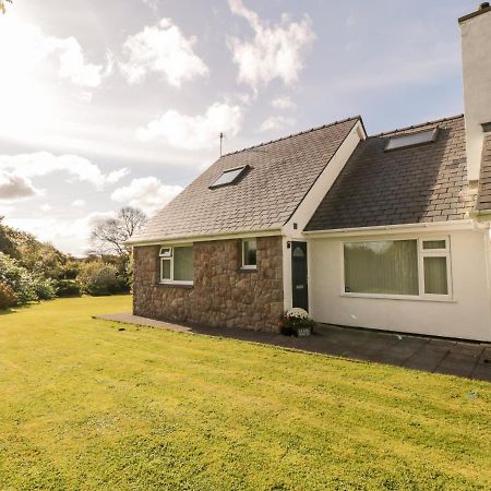 Llain Bach Apartment Llangefni Exterior photo